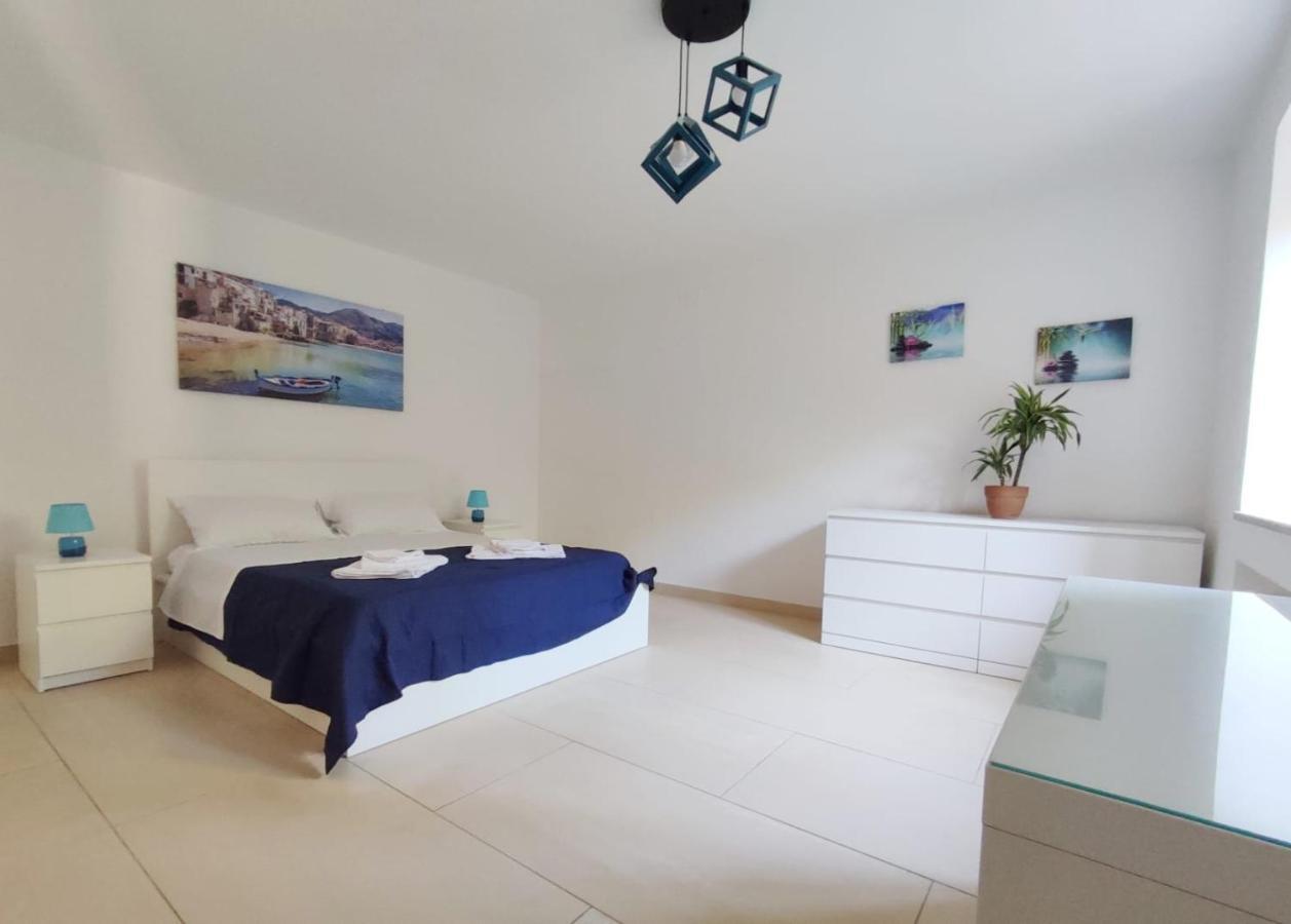 체팔루 Kalura Sea House 아파트 외부 사진