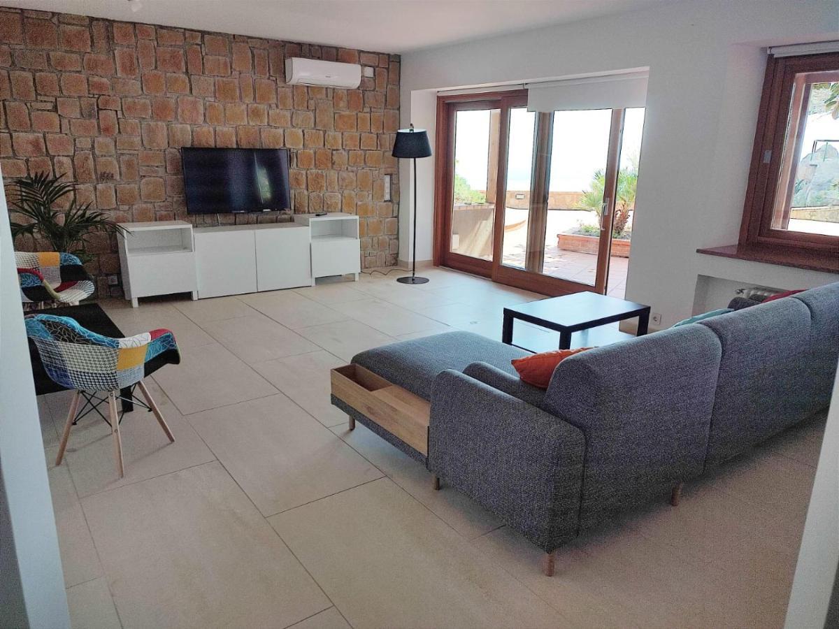 체팔루 Kalura Sea House 아파트 외부 사진